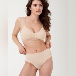 SPANXsmooth™ Undie-tectable®
Thong NWOT